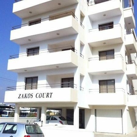 Zakos Court Apartments Larnaca Exterior foto